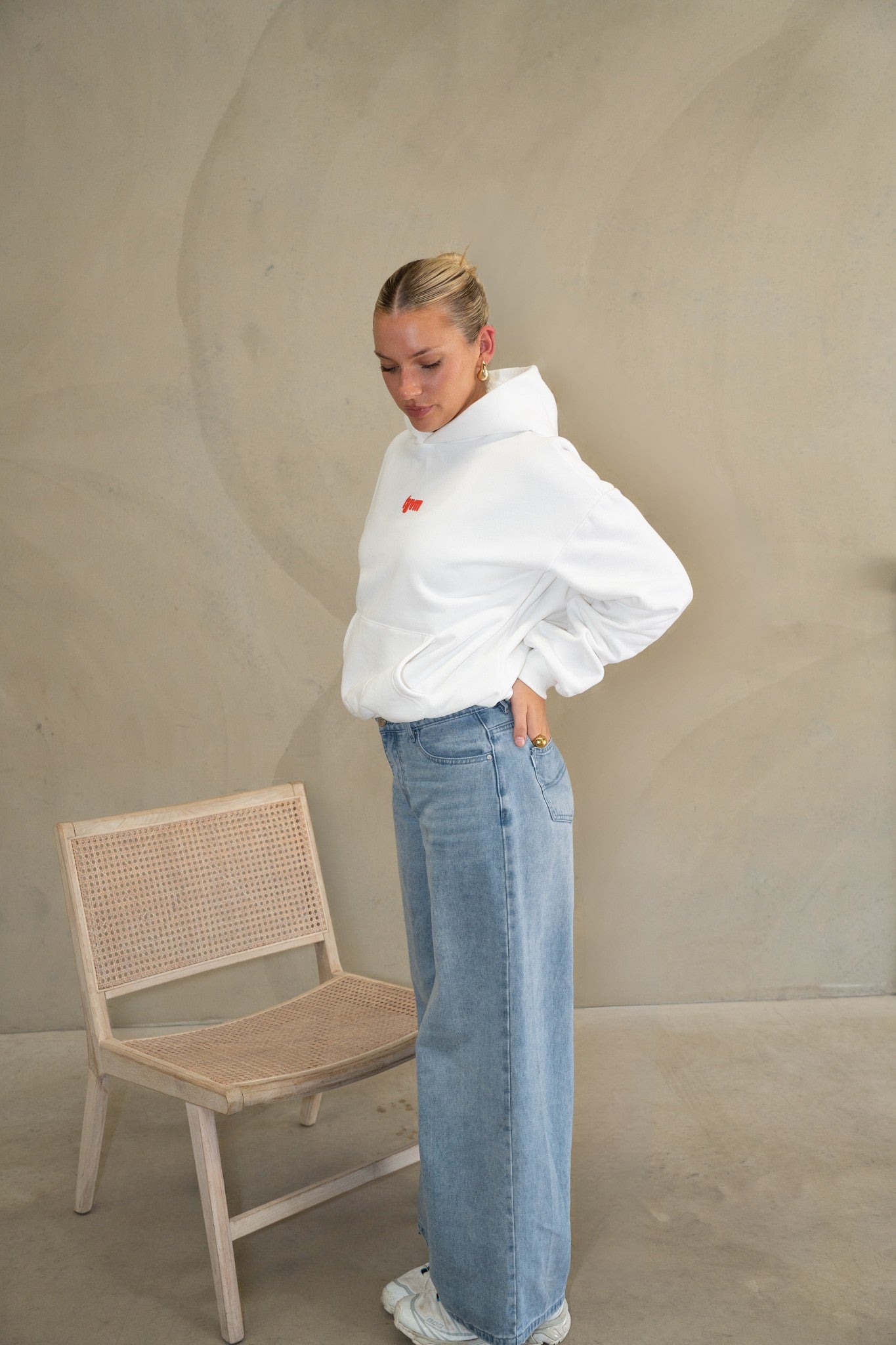 THANK YOU VERY MUCH WHITE HOODIE - PUFF