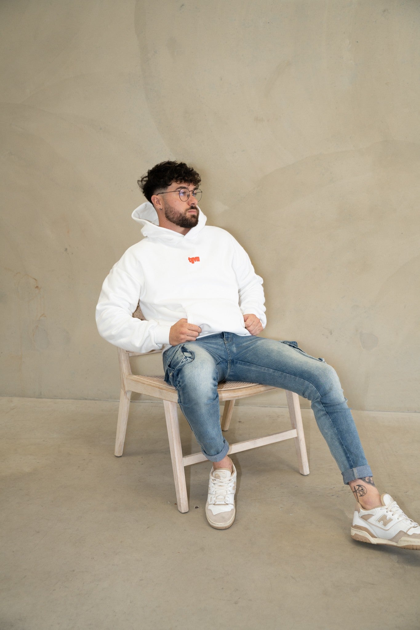 THANK YOU VERY MUCH WHITE HOODIE - PUFF